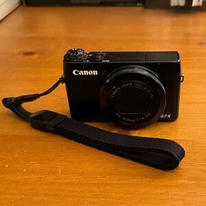 Canon G7X Digital Camera